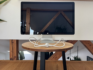 Apple Cinema Display 27" LED Monitor A1316 (1 foto / 3)