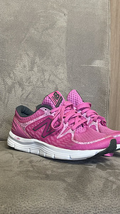 Тапочки New Balance 39 (6 фото из 7)