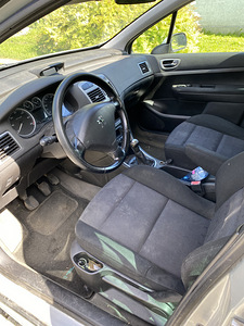 Peugeot 370 sw (3 foto / 7)