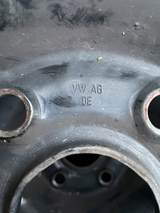 15" volkswagen/audi originaal plekkveljed 5x112 (5 foto / 5)