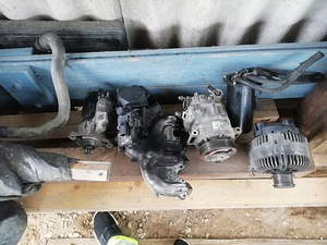Volkswagen passat b6 2.0 103kw varuosadeks (7 foto / 10)