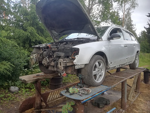 Volkswagen passat b6 2.0 103kw varuosadeks (9 foto / 10)