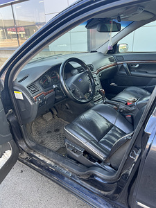 M: Volvo S80 2.4 D5 120kw (7 foto / 12)