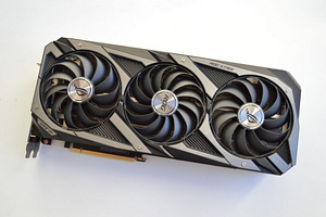 ASUS ROG Strix GeForce RTX™ 3070 8 GB Gaming (1 foto / 4)