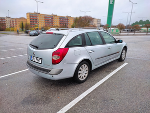 Renault laguna 1.9tdi (3 foto / 9)