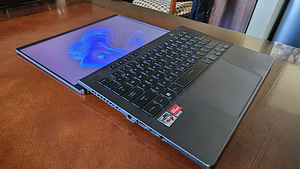 Asus ROG 14, Ryzen7 16GB 1000GB RX6700S (5 foto / 7)