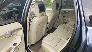 VOLVO XC60 I SUV (156) 2.4 D. 2010 (4 foto / 6)