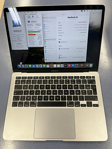 Apple MacBook Air 13" (2020) i5 1.1GHz 256GB 8GB Space Gray (1 foto / 4)