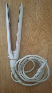 Juuksesirgendaja Philips HP8374/00 (2 foto / 2)