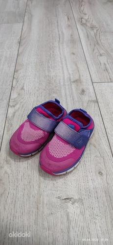Детские кроссовки, 24 размер (фото #1)