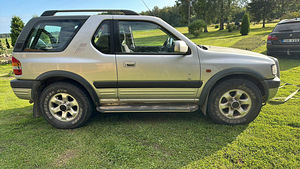 Opel frontera (4 foto / 4)
