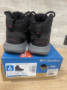 Talvesaapad suurus 37, uued Columbia (4 foto / 4)