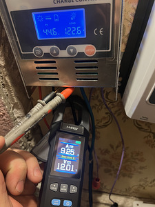 MPPT päikesepaneelide laadimiskontroller 60A (2 foto / 10)