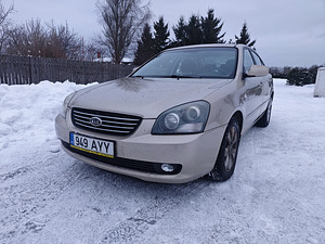Kia Magentis (5 foto / 8)