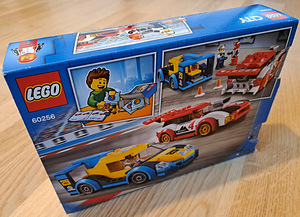 LEGO 60256 Racing Cars (Võidusõidu autod) (2 foto / 2)