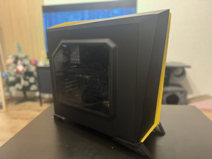 Mänguarvuti ja monitor (2 foto / 3)
