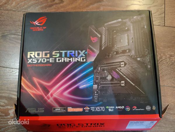 Asus ROG Strix X570-E Gaming emaplaat (foto #1)
