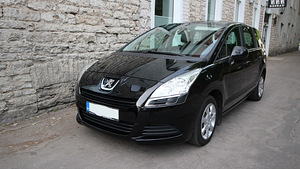 M/V Peugeot 5008 1,6 88kw 7 kohta (1 foto / 10)