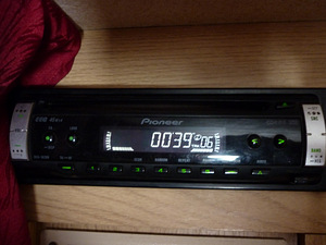 2 tk . Magnitafon Pioneer DEH- MP3 50w 4 (8 foto / 9)
