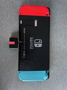 Nintendo Switch (2 foto / 2)