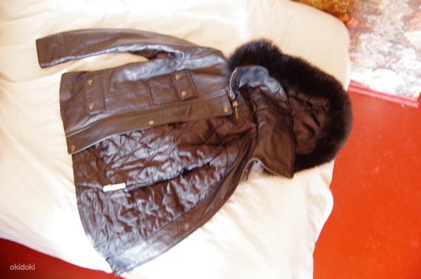 Продам женскую кожаную куртку (фото #1)