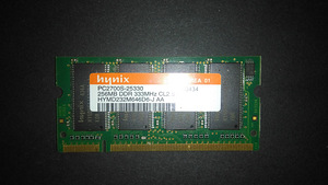 Hynix 256 МБ DDR 333 МГц CL2,5 PC2700S-25330