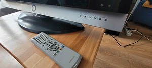 Samsung 32'' TV (LE-32M51B) + pult (1 foto / 3)
