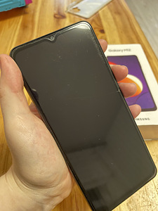 Samsung galaxy M12 черный в отличном состоянии (5 фото из 5)