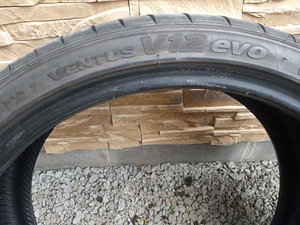 Suverehvid Hankook Ventus V12 Evo 215/35 r18 (4 foto / 5)