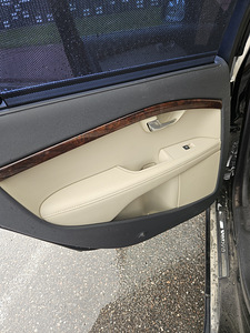 Volvo S80 (4 foto / 13)