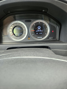Volvo S80 (6 foto / 13)