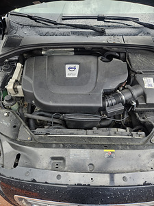 Volvo S80 (5 foto / 13)