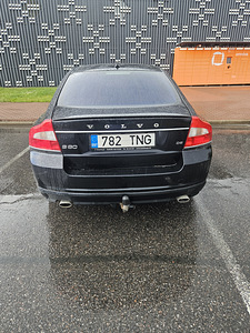 Volvo S80 (11 foto / 13)