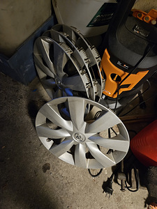 Toyota r16 rattakate (2 foto / 3)
