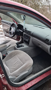 Volkswagen Passat B5 1.9 tdi 66kW 1997 (5 foto / 7)