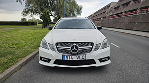 Mercedes-Benz E250CDI 4MATIC 150KW S212 (2 foto / 15)