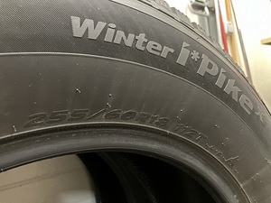 Naelrehvid Hankook i'Pike X 255/60 R18 (7 foto / 9)
