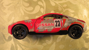 AUTO MUDEL 1:36 NISSAN FAIRLADY 350Z 2002 (4 foto / 10)