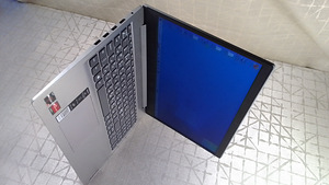 LENOVO IDEAPAD 3 15ADA05, AMD RYZEN5, RAM 36GB, SSD 1TB NVMe (8 foto / 10)