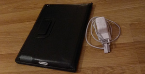 iPad 3. gen. 32GB WiFi + 3G 9.7" tahvelarvuti + kaaned (6 foto / 6)