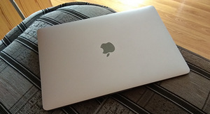 Apple Macbook Pro Retina (13-inch, 2016) 8 GB (2 foto / 4)