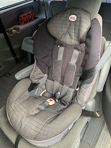 Turvatool / lasteiste autosse BRITAX 15 - 36 kg lapsele (1 foto / 1)