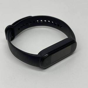 Erinevad nutikellad (Xiaomi, Fitbit, Amazfit) spordikellad (3 foto / 3)