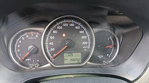 Toyota Yaris 1.3 73kW 2017 (13 foto / 15)