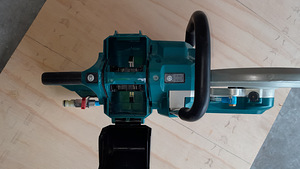 Makita (1 фото из 4)