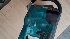 Makita (3 фото из 4)