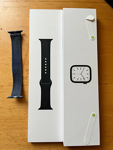 Apple Watch Series 7 45mm GPS - Midnight Black (4 foto / 4)