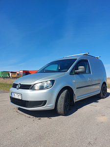 VW CADDY 1,6TDI 75KW DSG7 (2 foto / 8)