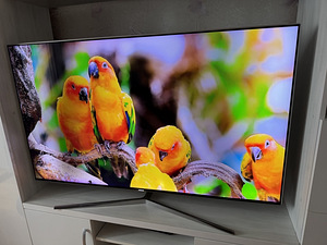 55" Ultra HD LED Samsung (2 foto / 3)