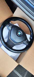 Руль BMW f10 vibro (1 фото из 2)